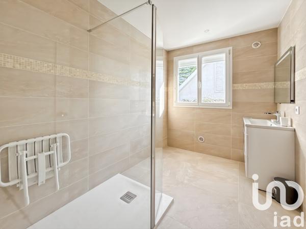 Maison à vendre 6 pièces 142 m² Santeny