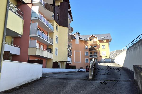 T2 avec balcon, garage et cave