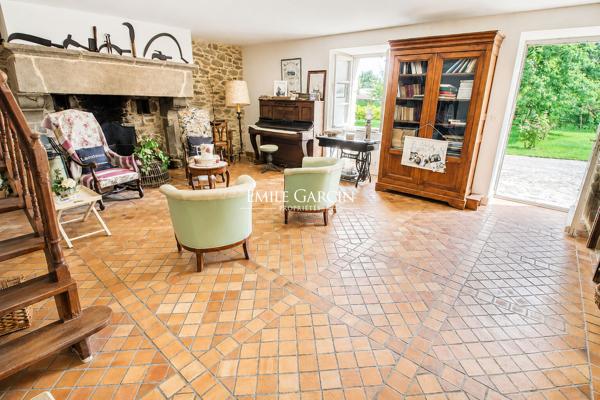A vendre propriété de caractère de 240m² Lancieux