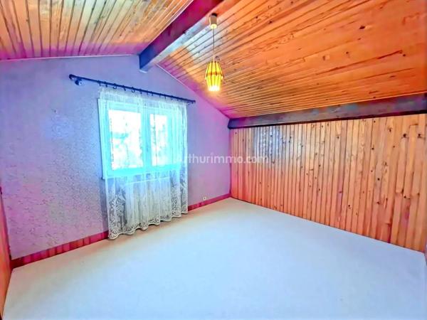 Vente                                                      Maison
                        
                     5 pièces                      100 m2                     à Aussillon