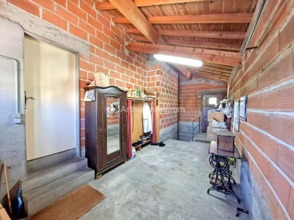 Vente                                                      Maison
                        
                     5 pièces                      100 m2                     à Aussillon