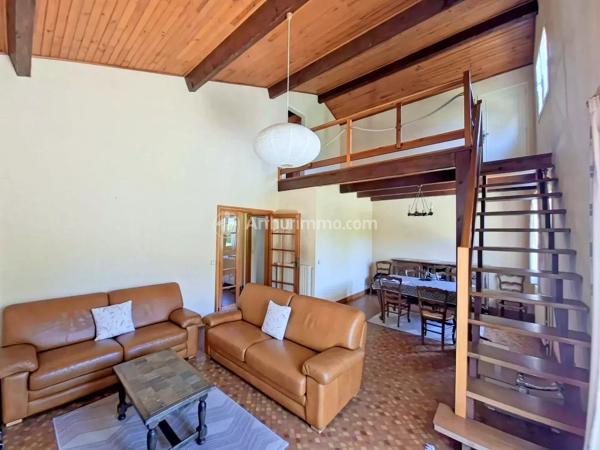 Vente                                                      Maison
                        
                     5 pièces                      100 m2                     à Aussillon