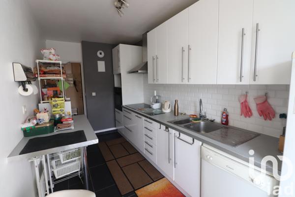 Appartement à vendre 4 pièces 75 m² Saint-Cyr-l'École