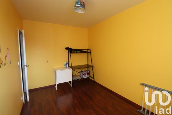 Appartement à vendre 4 pièces 75 m² Saint-Cyr-l'École