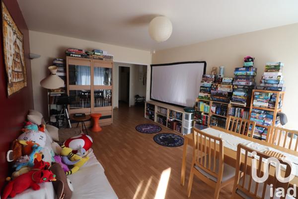 Appartement à vendre 4 pièces 75 m² Saint-Cyr-l'École