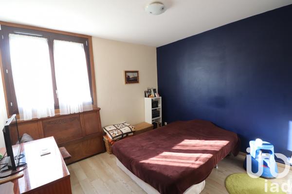 Appartement à vendre 4 pièces 75 m² Saint-Cyr-l'École