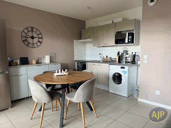 Appartement à vendre Saint Medard En Jalles - 3 pièces, 63m² avec 2 chambre(s) à 239 000€ - AJP Immobilier Martignas-sur-Jalle