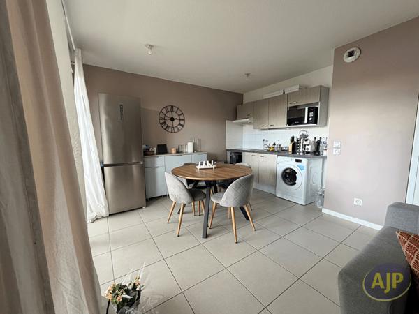 Appartement à vendre Saint Medard En Jalles - 3 pièces, 63m² avec 2 chambre(s) à 239 000€ - AJP Immobilier Martignas-sur-Jalle