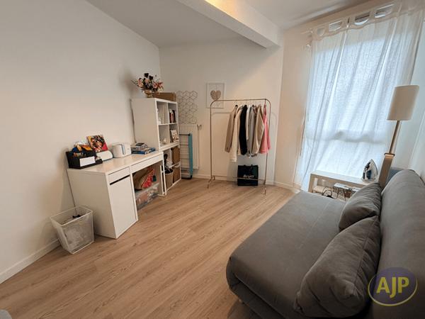 Appartement à vendre Saint Medard En Jalles - 3 pièces, 63m² avec 2 chambre(s) à 239 000€ - AJP Immobilier Martignas-sur-Jalle