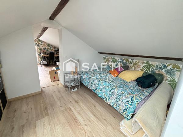 Maison rénovée à Lisieux avec terrain, dépendances