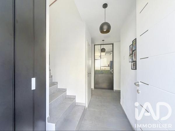 Maison à vendre 5 pièces 125,8 m² Cruseilles