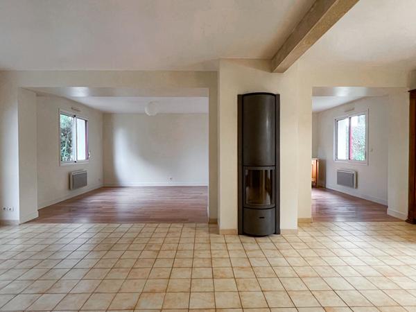 Maison Familiale de 161m² , 5 chambres, jardin, Avrillé