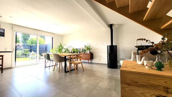 Maison 5 pièce(s) 3 chambre(s) 110.5 m²