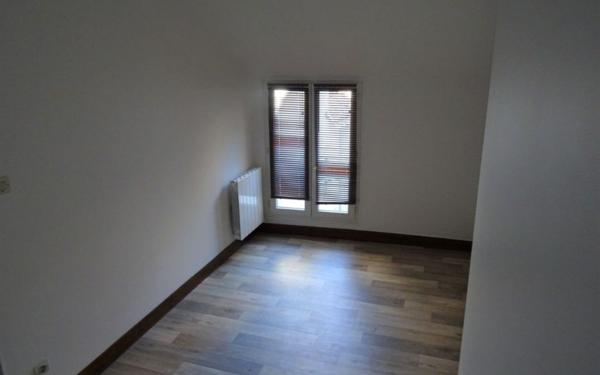 Appartement à louer    2 pièces • 18,29 m2 Nogent-le-Rotrou