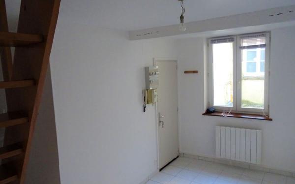 Appartement à louer    2 pièces • 18,29 m2 Nogent-le-Rotrou