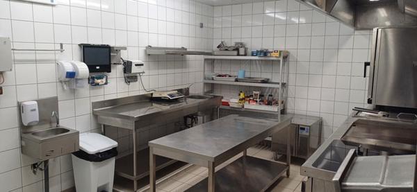 Fonds De Commerce
        
        - 80 m² 137 500 € *