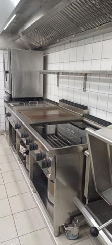 Fonds De Commerce
        
        - 80 m² 137 500 € *
