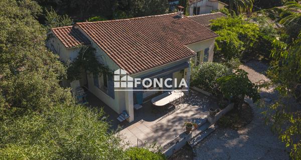 À vendre Maison 7 pièces 142.36 m² - Bormes-les-mimosas 83230