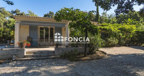 À vendre Maison 7 pièces 142.36 m² - Bormes-les-mimosas 83230