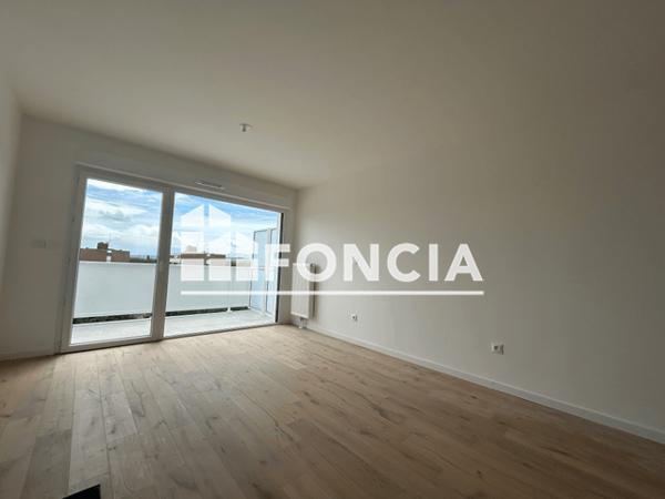 Location Parking - AVENUE DE BOLLAERT Lens 62300
