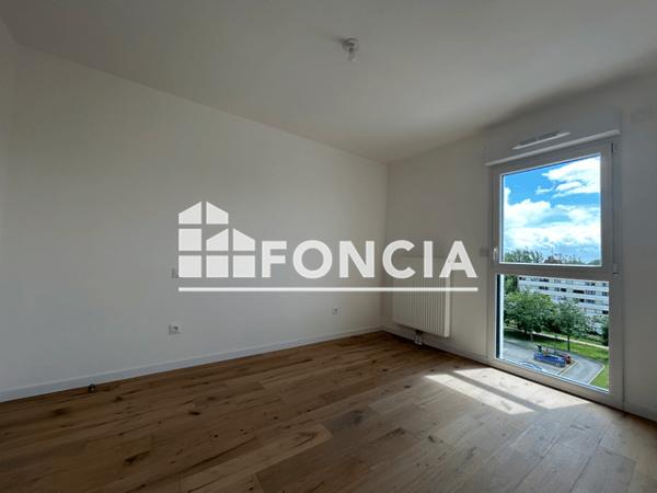Location Parking - AVENUE DE BOLLAERT Lens 62300