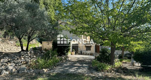 À vendre Maison 5 pièces 112 m² - Salon-de-provence 13300