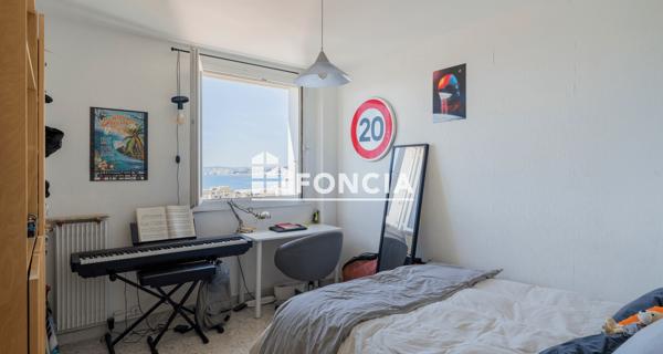 À vendre Appartement 4 pièces 92.83 m² - Marseille 13008