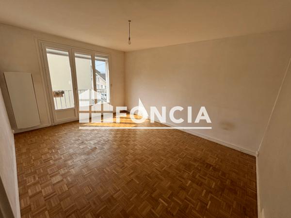 Location Appartement 2 pièces 51.73 m² - Epernay 51200