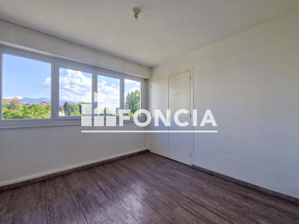 Location Appartement 4 pièces 76.74 m² - LE SAINT OLIVE Voiron 38500