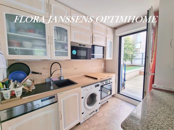 APPARTEMENT 4 CHAMBRES AVEC PATIO, LOGGIA ET PARKING