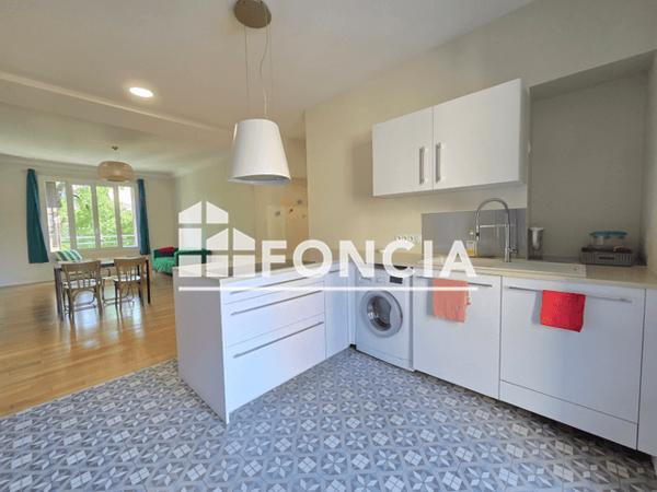 Location Appartement meublé 3 pièces 80.16 m² - 4 PLACE PAUL VALLIER Grenoble 38000
