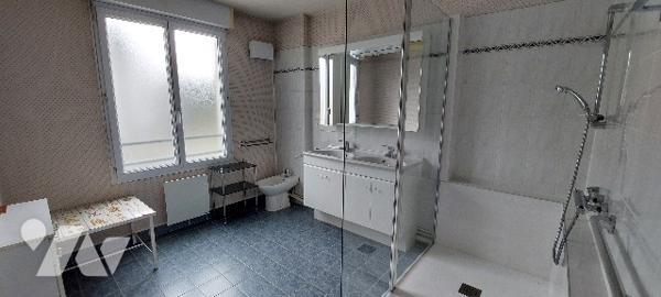 À vendre – Superbe appartement 164 m² avec terrasse – Rue Desjardins, Angers