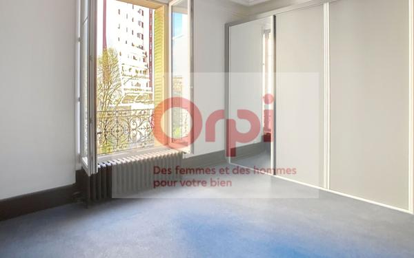 Maison à vendre    7 pièces • 289 m2 Vanves