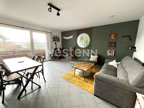 Appartement, 2 chambres, balcon, 2 places de parking