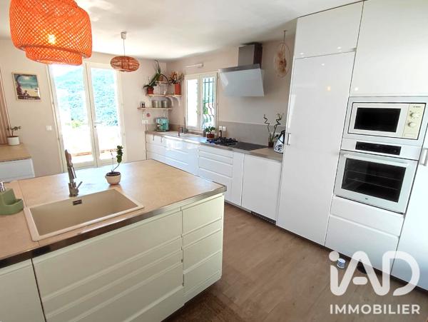 Maison à vendre 5 pièces 125 m² Fréjus
