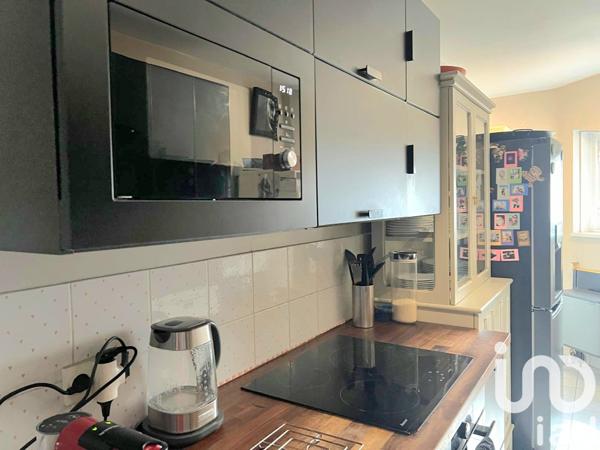 Appartement à vendre 4 pièces 113 m² Courbevoie