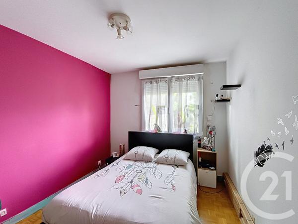 Maison à vendre  4 pièces - 72 m2 ST DENIS - 93