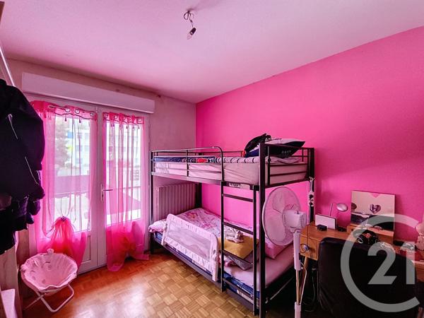 Maison à vendre  4 pièces - 72 m2 ST DENIS - 93