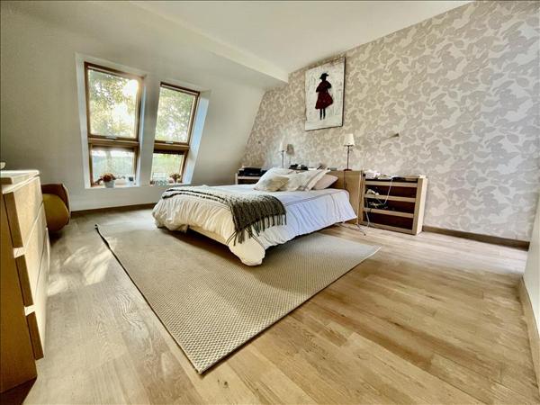 Maison à vendre |  Treillières |  9 pièces | 256 m²