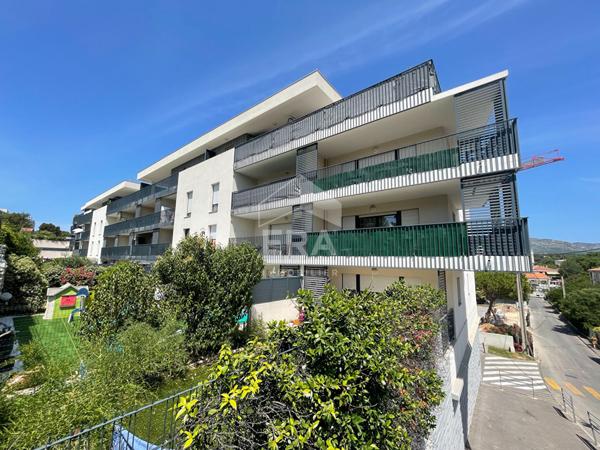 A VENDRE 13400 AUBAGNE APPARTEMENT TYPE 1 32 M² AVEC CAVE ET GARAGE