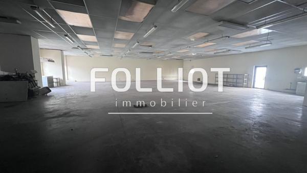 A VENDRE Entrepôt / local industriel Le Molay Littry 14330 CENTRE VILLE