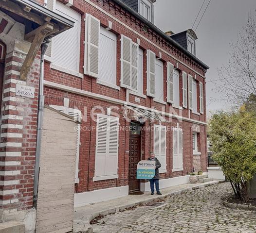 MAISON A VENDRE A LA FERE (AISNE) - 4 CHAMBRES - 127 m² - JARDIN