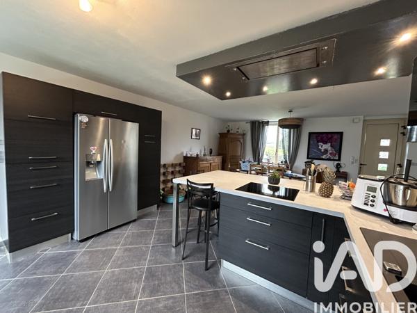 Maison à vendre 6 pièces 157 m² Ducey-Les Chéris