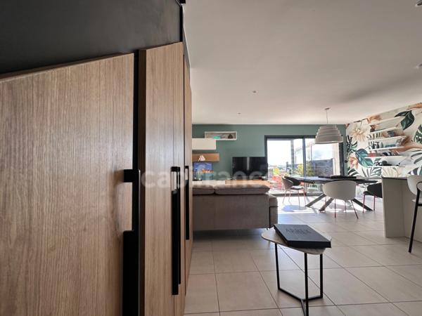 BALARUC-LES-BAINS(34), MAISON P4 DE 92 m2, VENDUE MEUBLÉ, PISCINE, VUE SUR L'ETANG DE THAU.