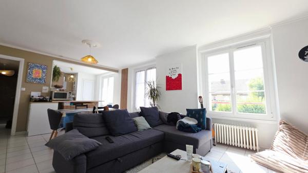 BOURGES APPARTEMENT 68M² 3 PIECES BALCON GARAGE JARDIN