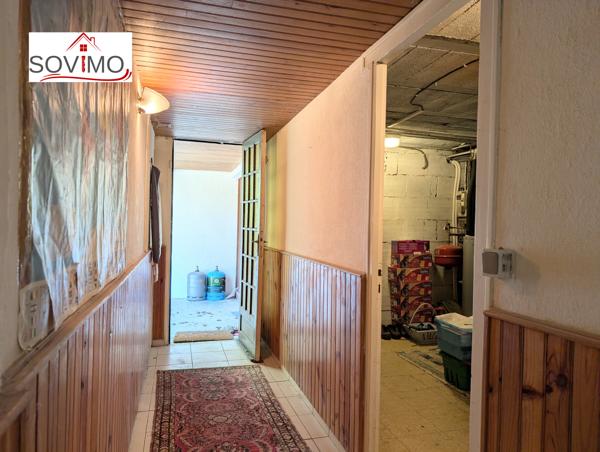 MAISON SUR SOUS-SOL SURÉLEVÉ AVEC JARDIN ARBORÉ ATTENANT ET GARAGE