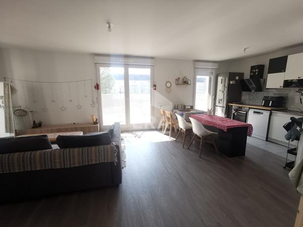 Location F3 meublé -74m² - Centre Guyancourt