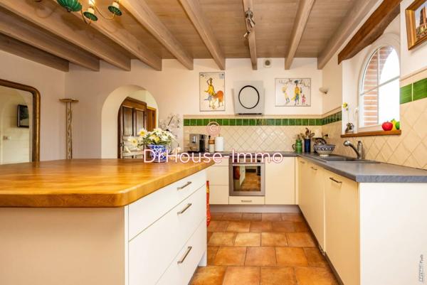 Maison à vendre 8 pièces de 278 m²