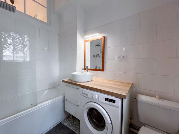 Appartement T2 dans l'hyper centre d'Angers sans travaux avec le charme de l'ancien