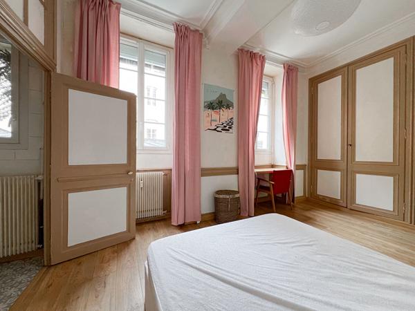 Appartement T2 dans l'hyper centre d'Angers sans travaux avec le charme de l'ancien